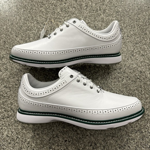 Adidas MC80 Spikeless Golf Shoes Mens 10 White Green IE3526 BOOST Waterproof